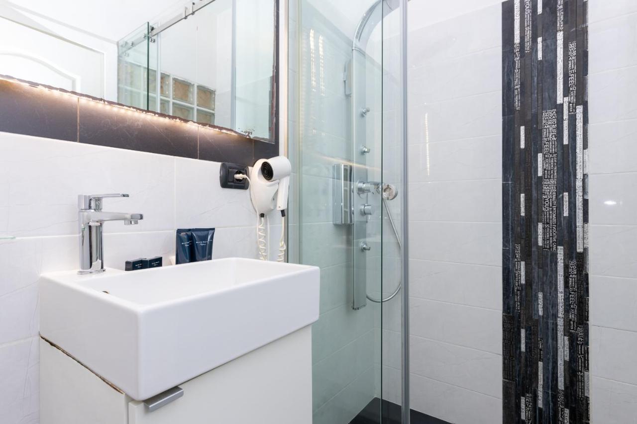 Bb'S Suites Corso Рим Экстерьер фото